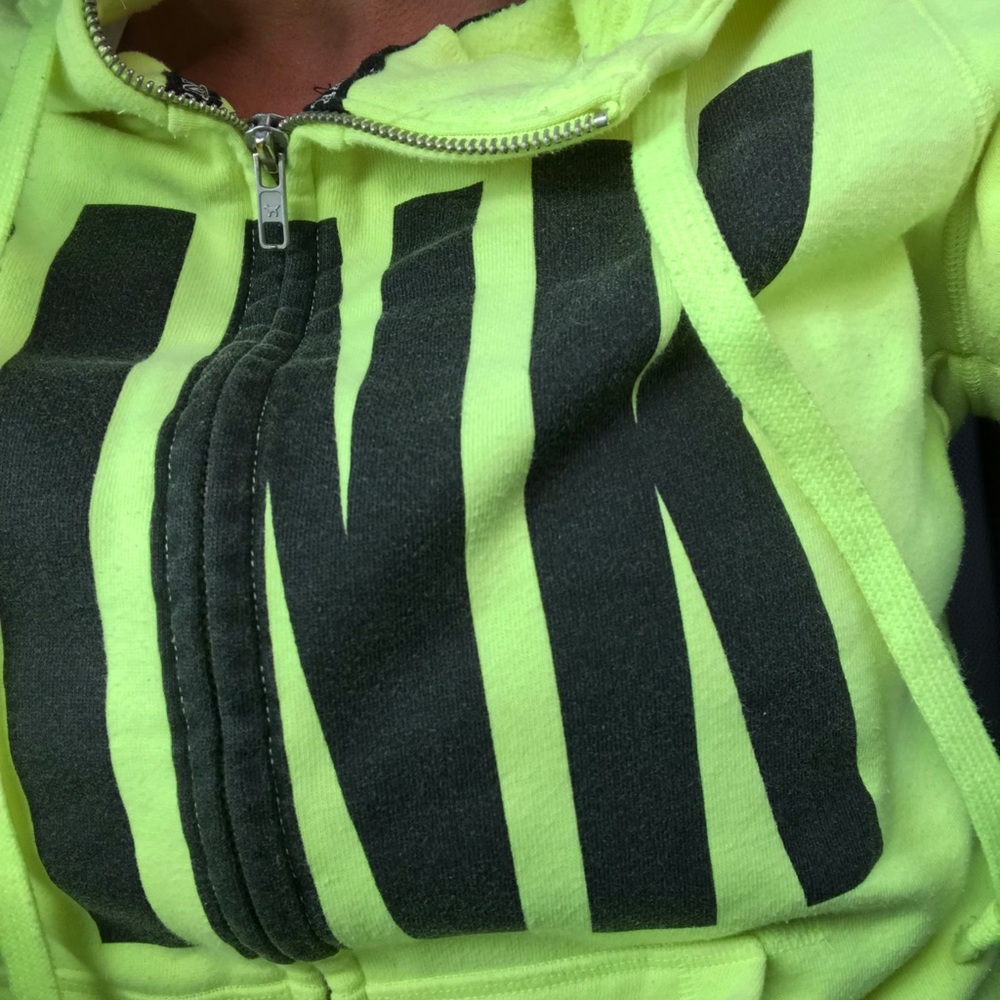 Pink sweatshirt xs